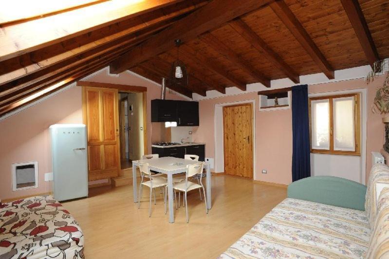 Vacanze E Roccetta Fiorita *