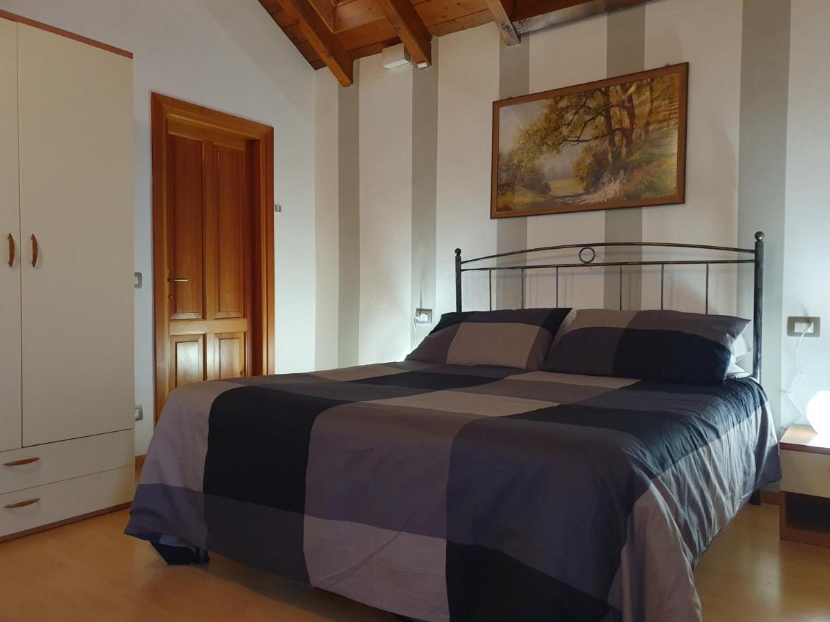 Vacanze E Roccetta Fiorita Pettenasco
