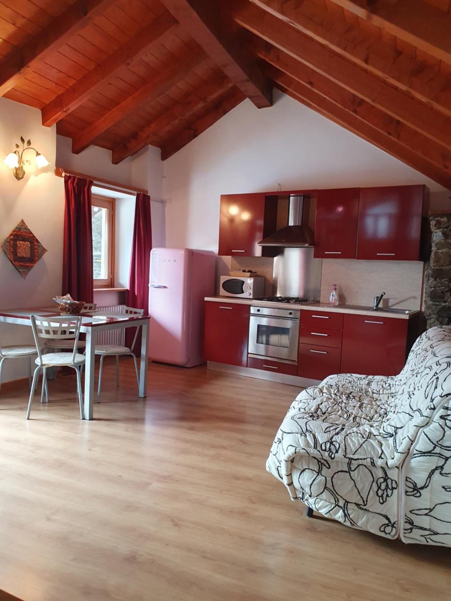 Vacanze E Roccetta Fiorita