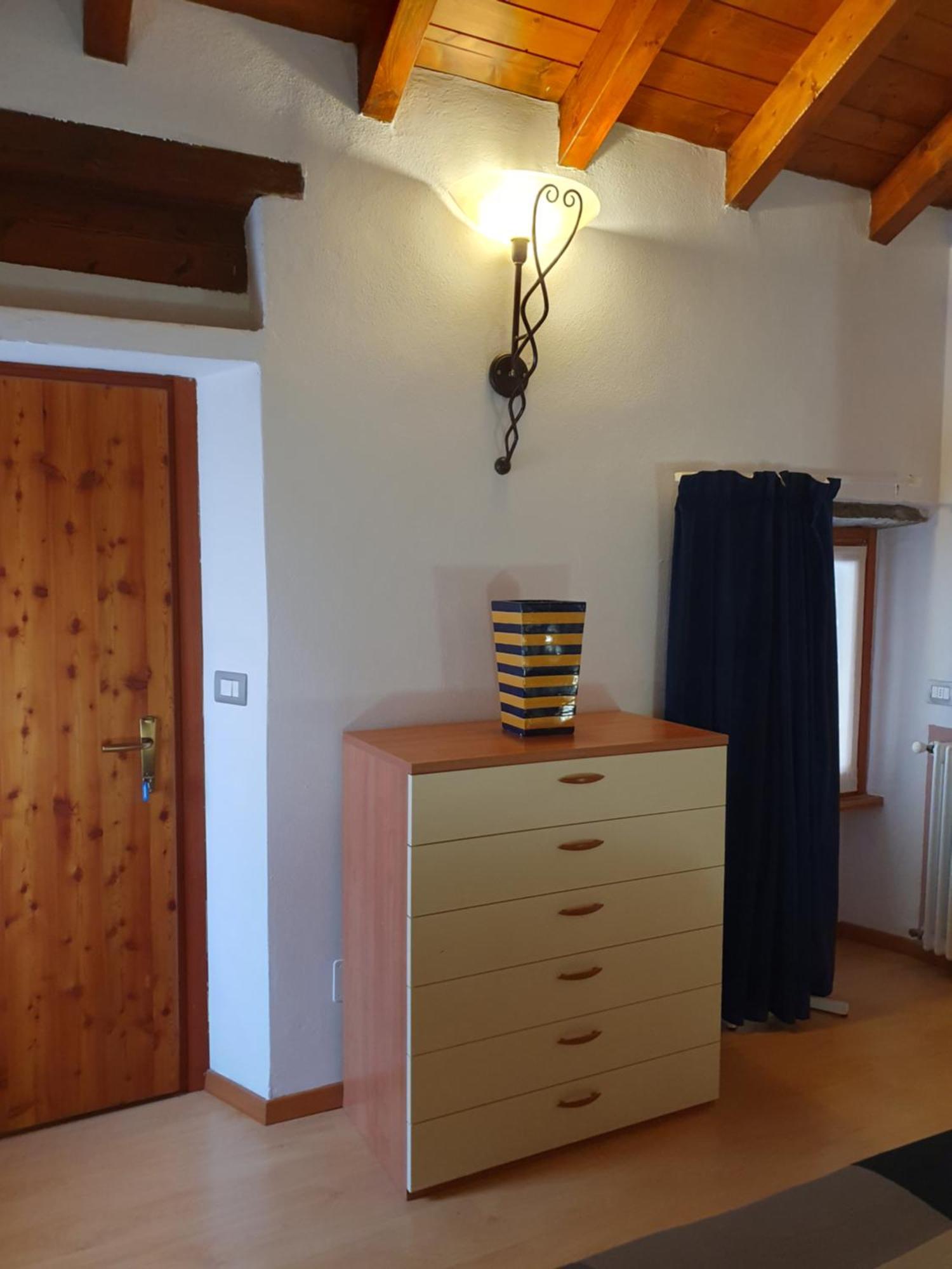 Vacanze E Roccetta Fiorita Pettenasco